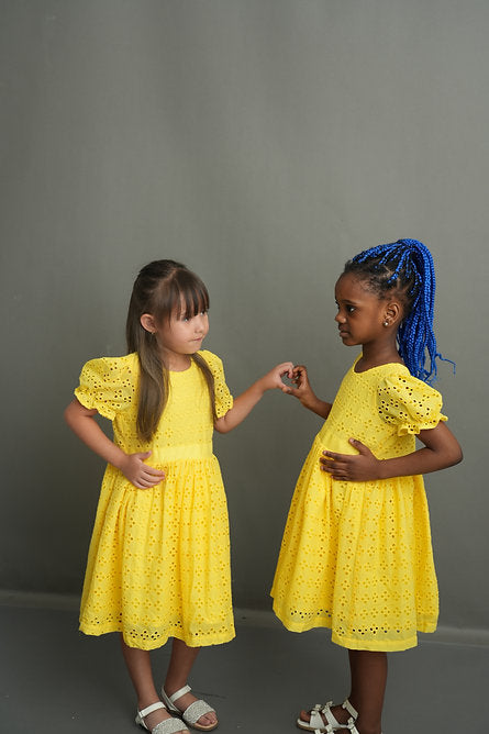Sunshine lace dress