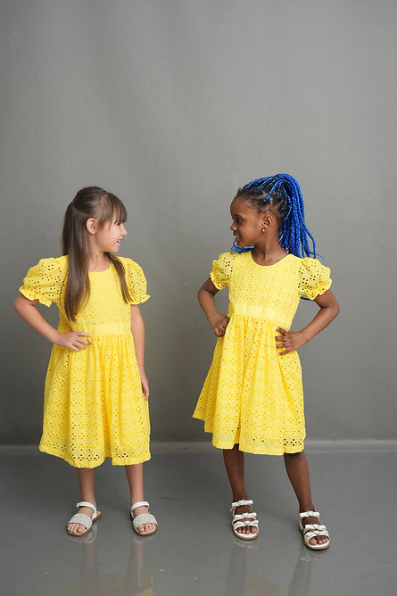 Sunshine lace dress