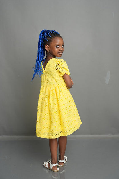 Sunshine lace dress